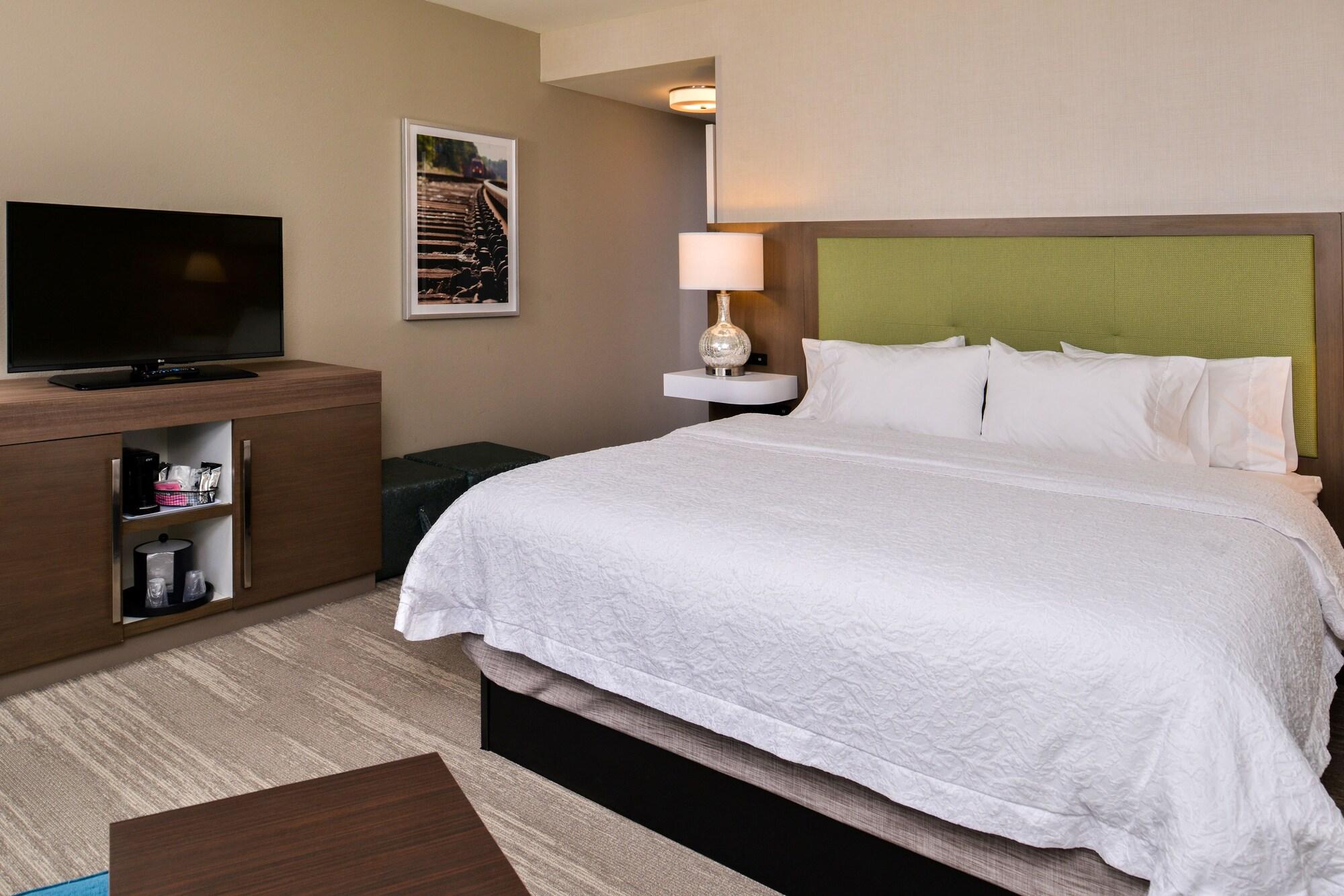 Hampton Inn By Hilton Omaha Airport, Ia Carter Lake Exterior photo